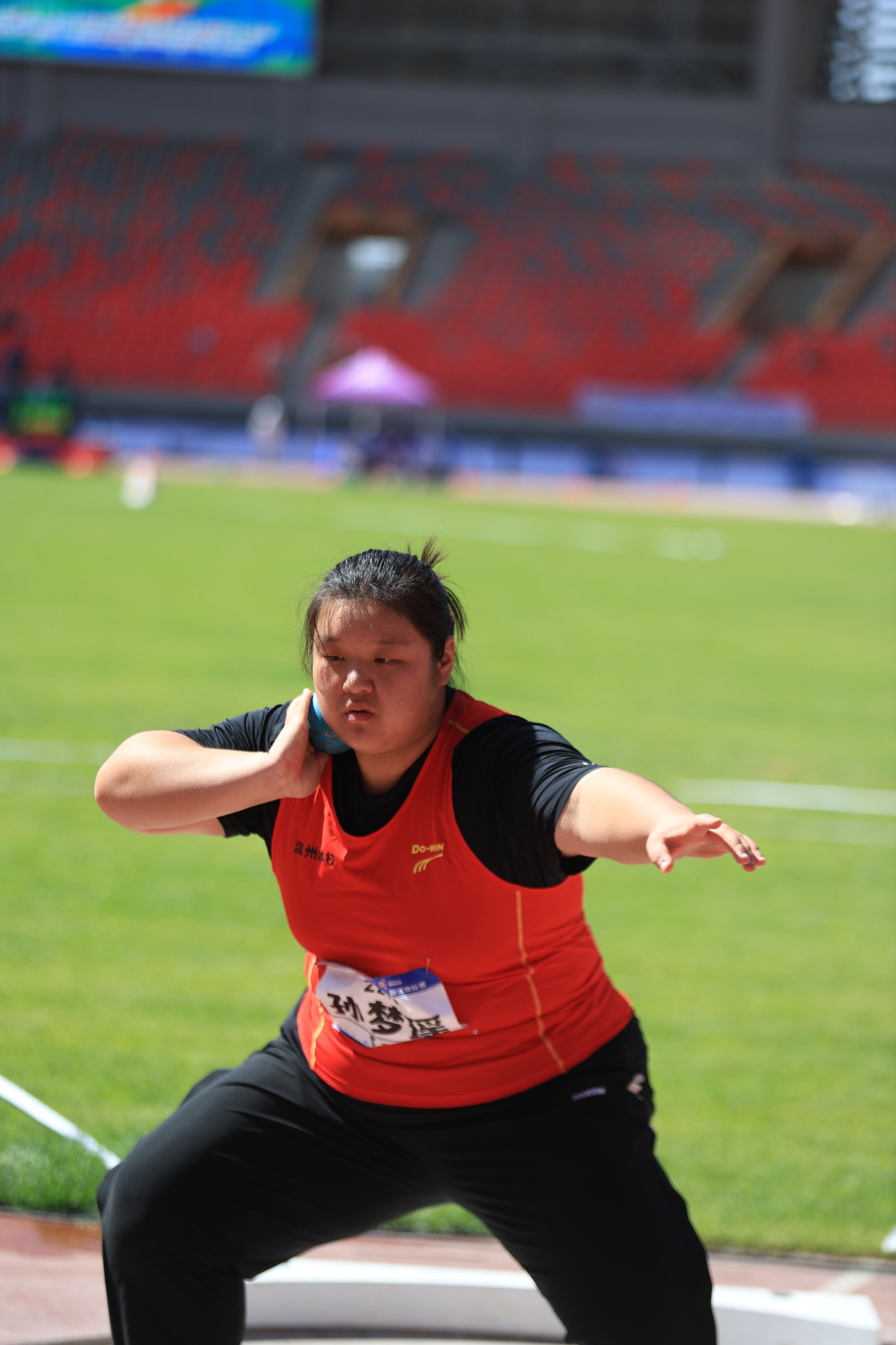 华体会中国官网-包含长跑项目选手奋勇拼搏夺得奖牌殊荣的词条