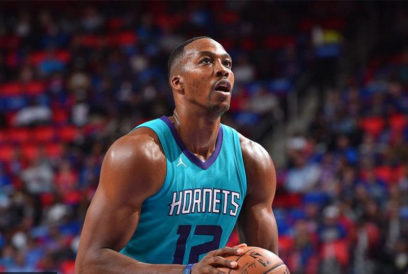 包含诺维奇球员发挥稳定，全面领先对手的词条