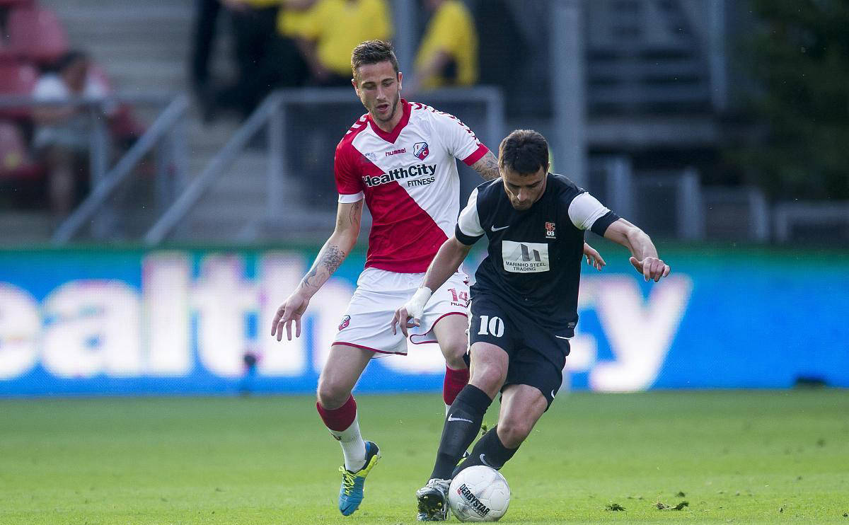 华体会网站-阿贾克斯将在客场对阵AT马德里，一场硬仗在等待着他们的简单介绍