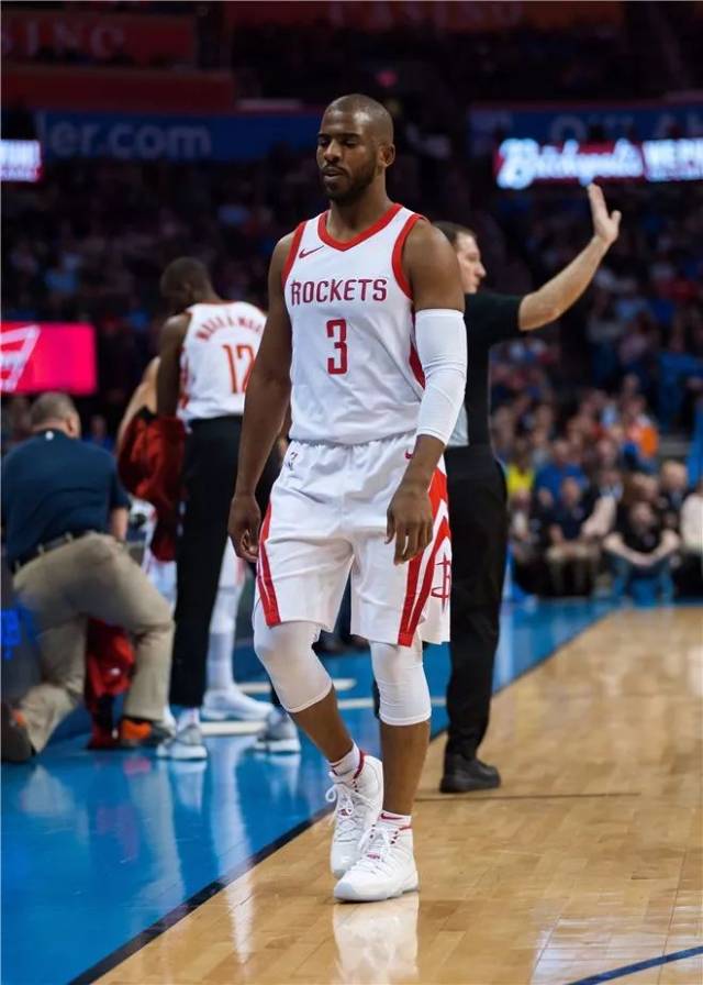 华体会官网登录网址-灯泡人主场大胜勇士，再创历史记录的简单介绍