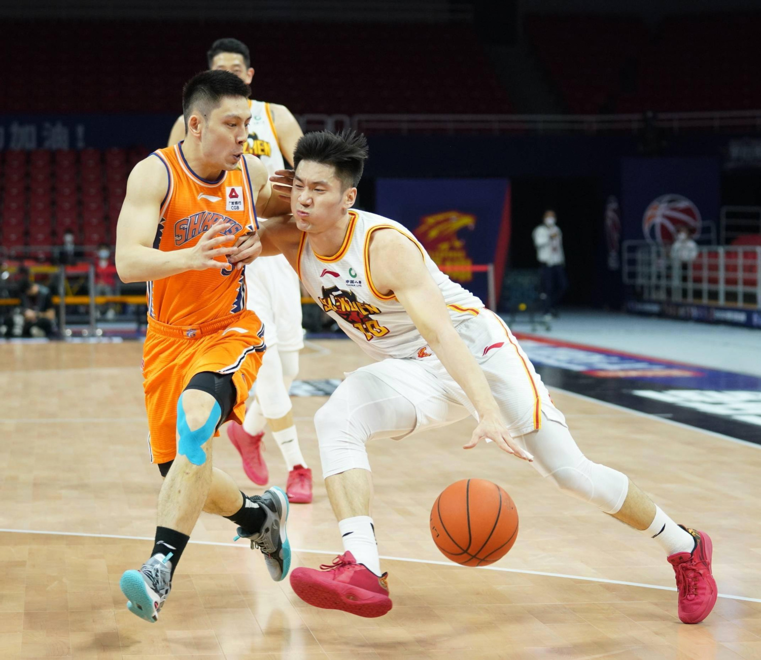 篮球明星队对抗劲敌，战术打法精妙绝伦！