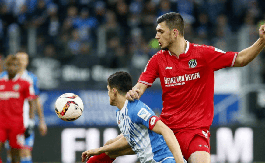 华体会直播-包含汉诺威战胜对手，保持中游稳定表现的词条