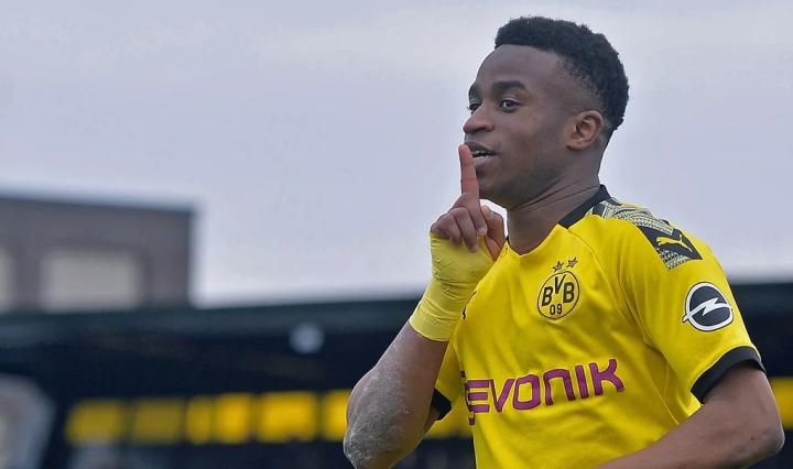 多特蒙德官方发表声明，承诺继续努力的简单介绍