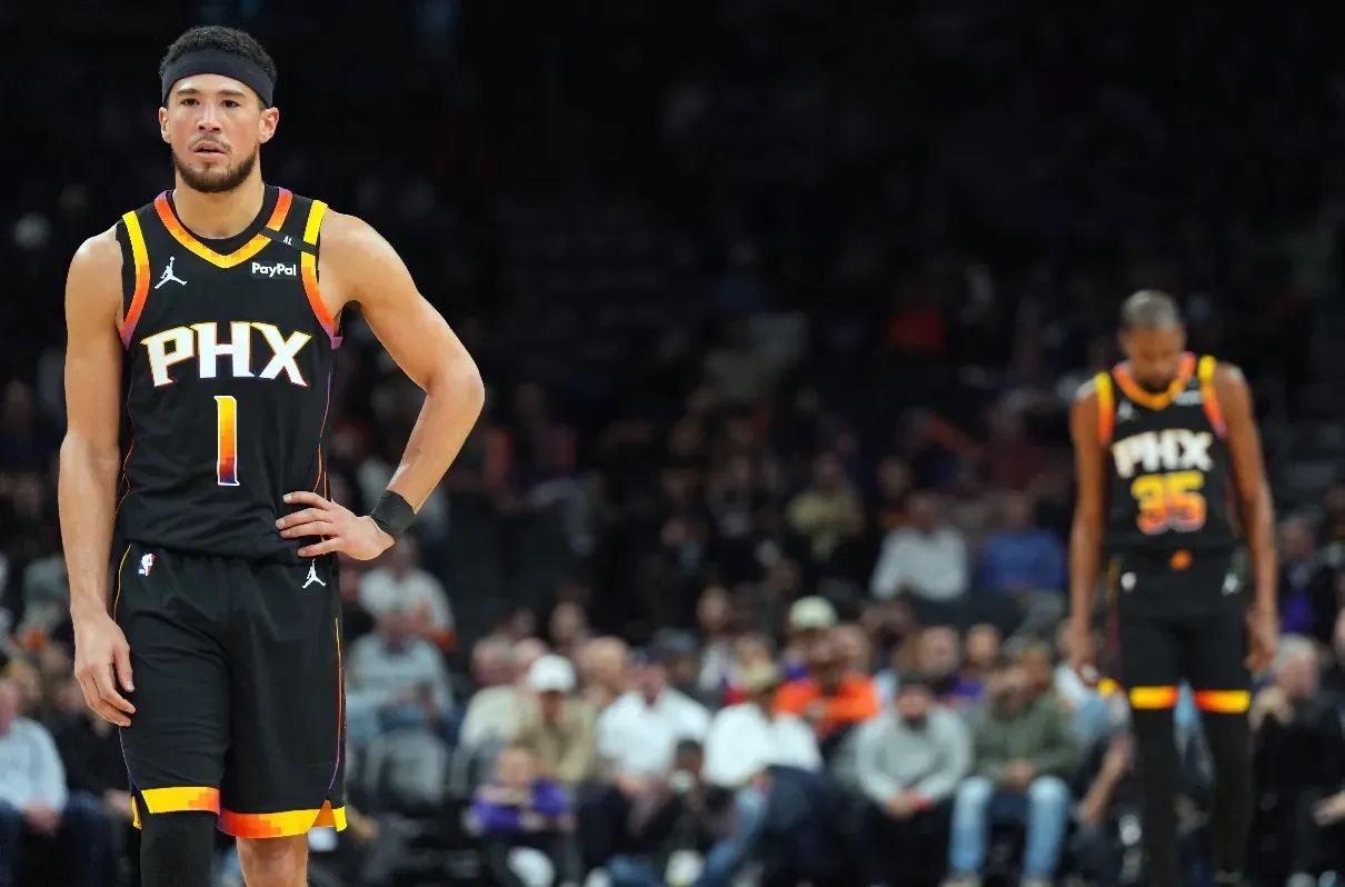 华体会视频-太阳主场不敌国王，布克发挥不佳